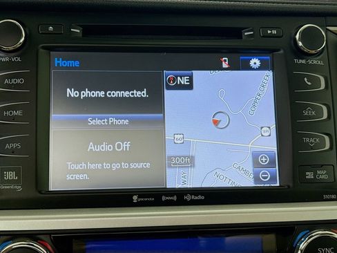 Used 2017 Toyota Highlander Limited image 15