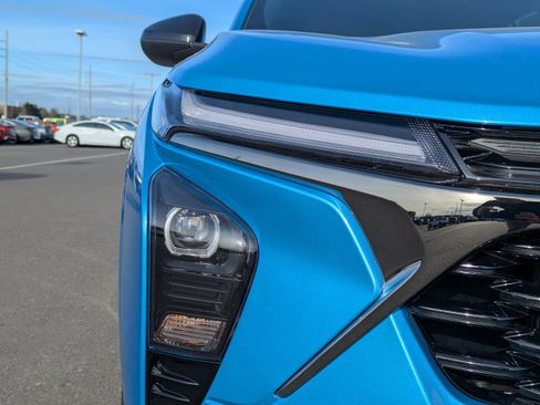 New 2026 Chevrolet Trax RS w/ Sunroof Package image 39