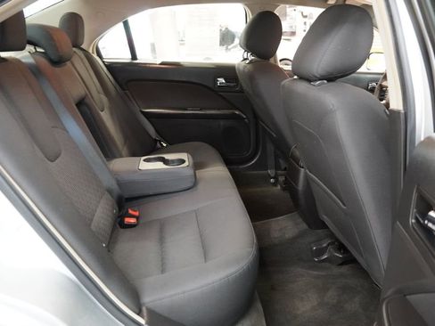 Used 2012 Ford Fusion SE image 30