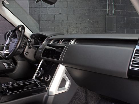 Used 2021 Land Rover Range Rover P525 Westminster Edition LWB image 56