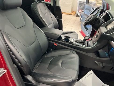 Used 2015 Ford Edge Titanium w/ Equipment Group 302A AWD/4WD image 20
