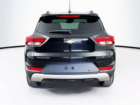 Used 2023 Chevrolet TrailBlazer LT w/ Convenience Package FWD image 5