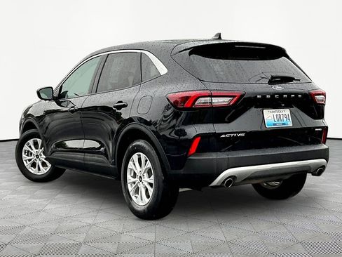 Used 2023 Ford Escape Active AWD/4WD image 4