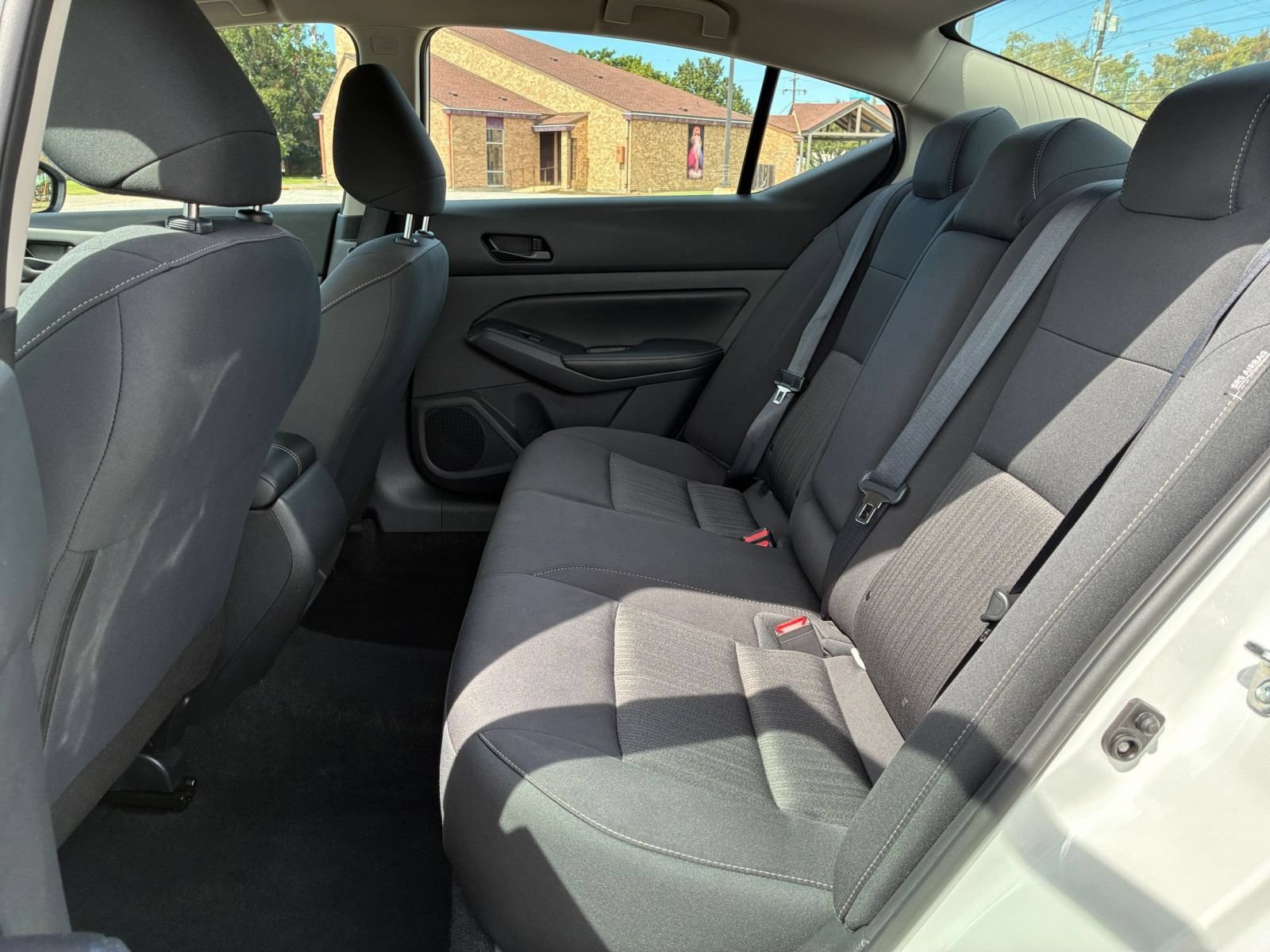 Used 2026 Nissan Altima 2.5 SV FWD image 25