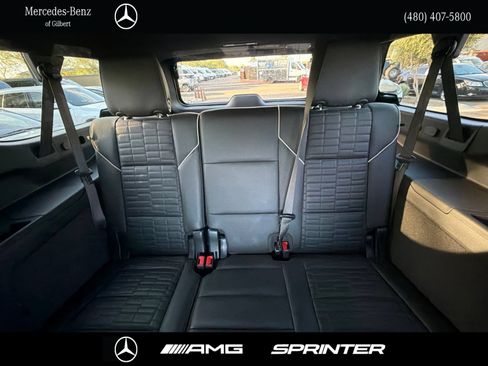 Used 2025 Cadillac Escalade ESV Sport Platinum AWD/4WD image 25
