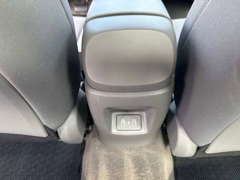 Used 2024 Hyundai Elantra SEL FWD image 16