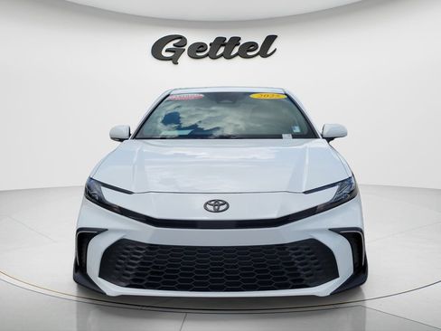 Certified 2025 Toyota Camry SE w/ Convenience Package FWD image 2