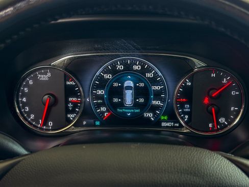 Used 2019 GMC Acadia Denali w/ LPO, Floor Liner Package AWD/4WD image 18