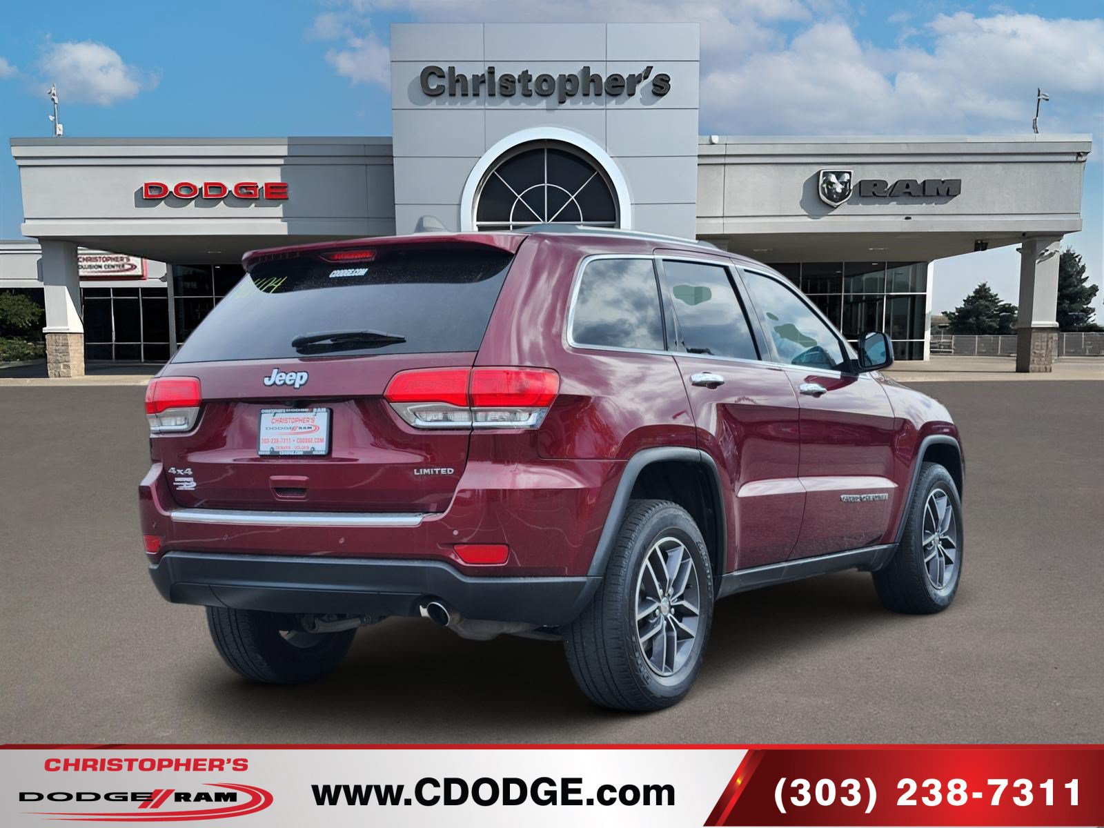 Used 2018 Jeep Grand Cherokee Limited AWD/4WD image 3