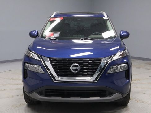 Certified 2023 Nissan Rogue SV w/ SV Premium B Package image 6