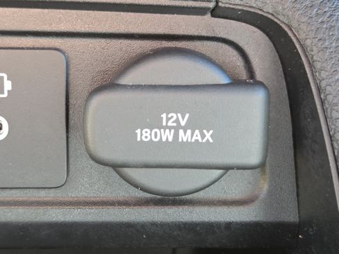 Certified 2023 Honda Pilot LX image 6