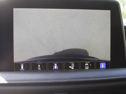 Used 2022 Chevrolet Tahoe LT w/ LT Signature Package RWD image 63