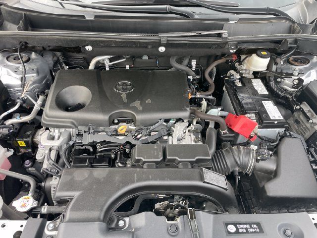 Used 2021 Toyota RAV4 XLE w/ Convenience Package AWD/4WD image 32