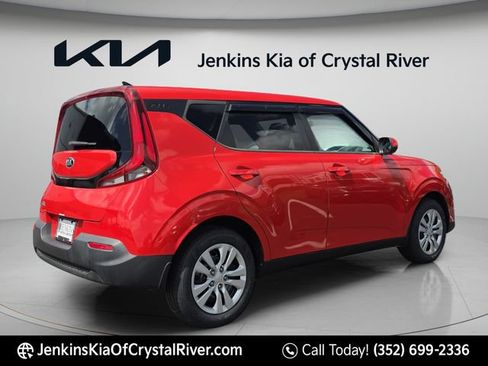 Used 2021 Kia Soul LX FWD image 5