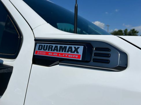 Used 2025 GMC Sierra 2500 AT4 w/ AT4 Premium Plus Package AWD/4WD image 38