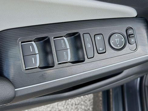 Used 2025 Honda Civic Sport Touring image 22