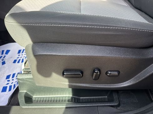 Used 2019 Ford Escape SE AWD/4WD image 14