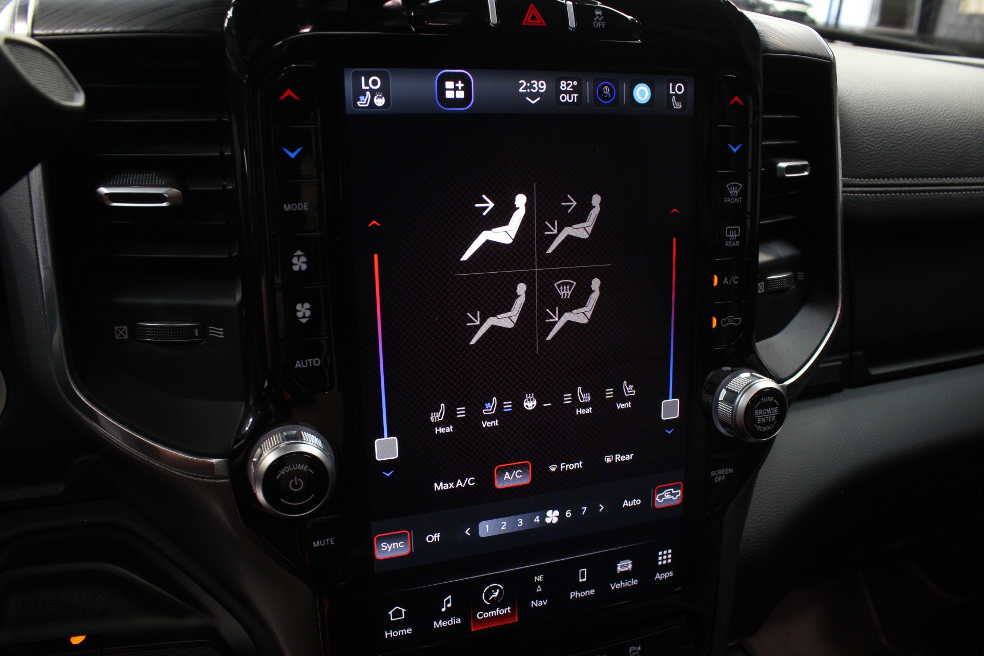 Used 2024 RAM 2500 Laramie w/ Night Edition AWD/4WD image 70