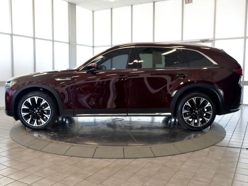 Certified 2024 MAZDA CX-90 Plug-In Hybrid w/ Premium Plus AWD/4WD image 5