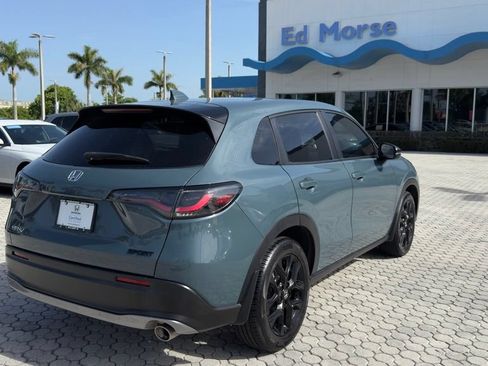 Used 2025 Honda HR-V Sport image 11