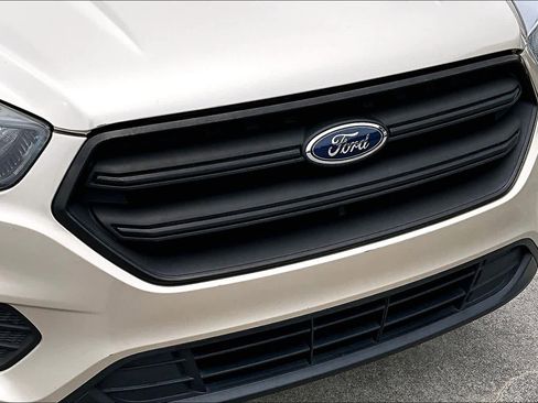 Used 2018 Ford Escape S image 27