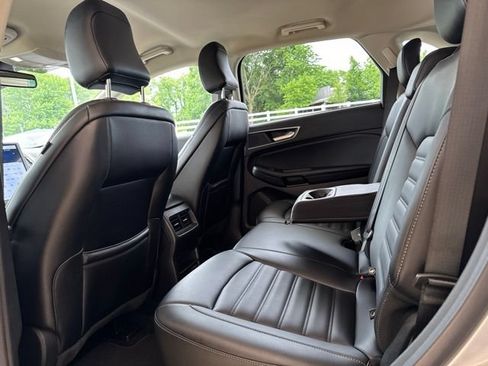 Used 2022 Ford Edge SEL w/ Convenience Package AWD/4WD image 29