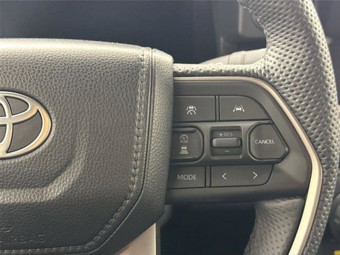 Certified 2024 Toyota Tacoma TRD Off-Road w/ TRD Off Road Upgrade Package image 20