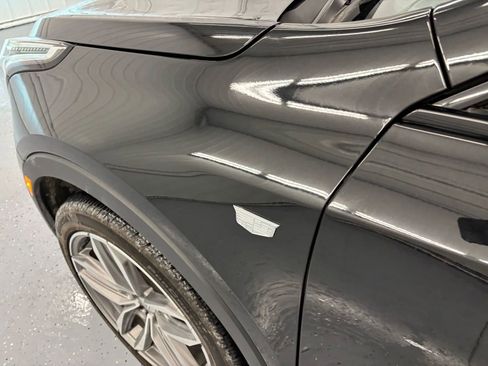 Used 2023 Cadillac XT4 Sport image 18