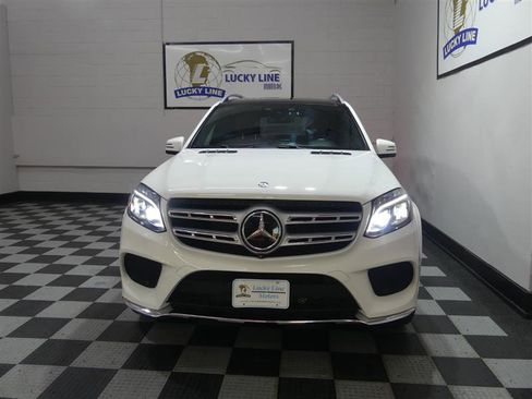 Used 2017 Mercedes-Benz GLS 550 4MATIC image 2