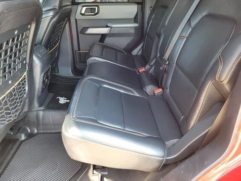 Used 2021 Ford Bronco Badlands image 17