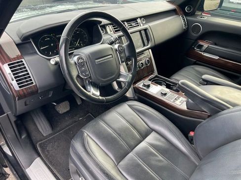 Used 2016 Land Rover Range Rover HSE image 15