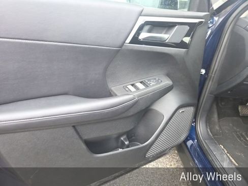 Used 2025 Mitsubishi Outlander SE AWD/4WD image 10
