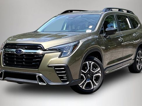 Used 2025 Subaru Ascent Touring w/ Popular Package #1 AWD/4WD image 1