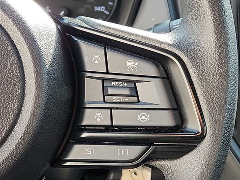 Certified 2025 Subaru Crosstrek 2.0i image 21