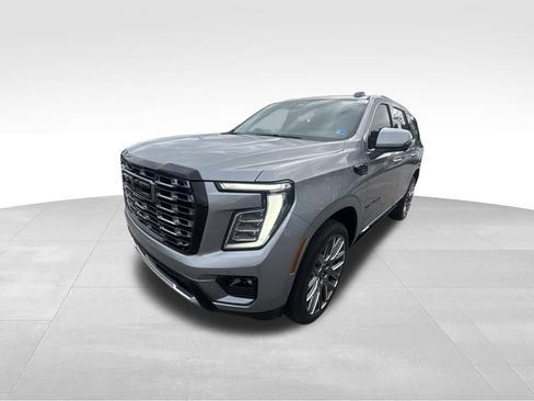 Used 2026 GMC Yukon Denali Ultimate w/ LPO, Illumination Package AWD/4WD image 2
