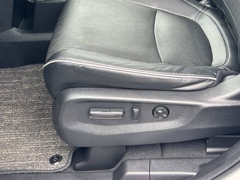 Used 2023 Honda Odyssey Elite image 20