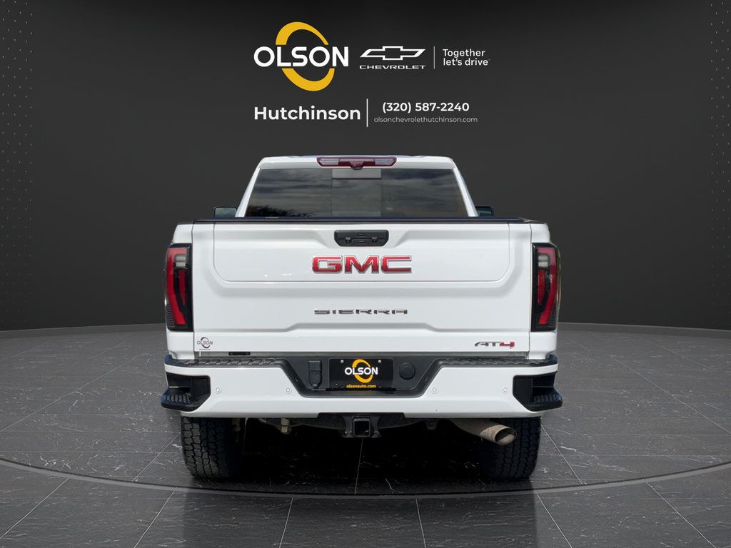 Used 2024 GMC Sierra 3500 AT4 w/ AT4 Premium Plus Package AWD/4WD image 7