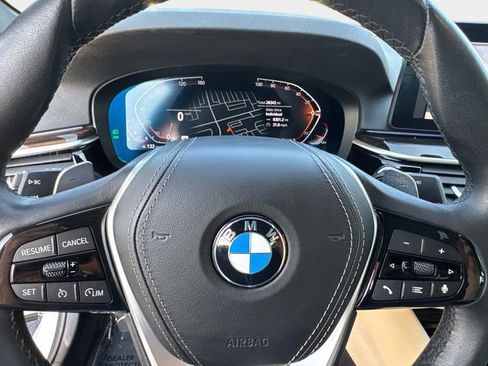 Used 2023 BMW 540i w/ Convenience Package RWD image 24