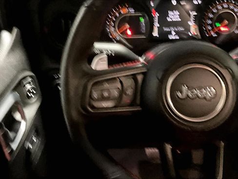 Used 2024 Jeep Wrangler Unlimited Rubicon 392 image 24