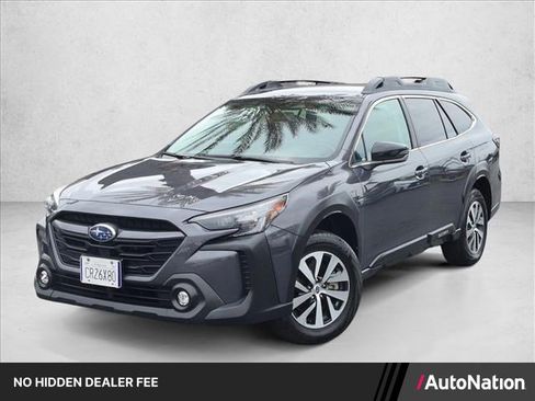 Used 2024 Subaru Outback Premium AWD/4WD image 1