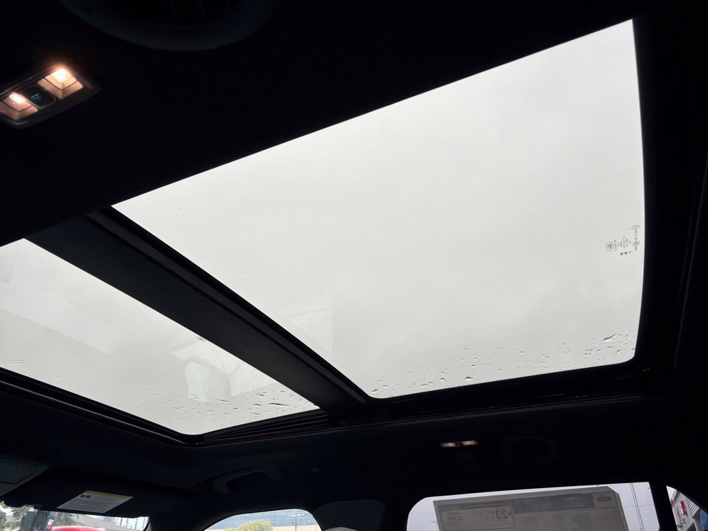 New 2027 Ford Explorer Active AWD/4WD image 32