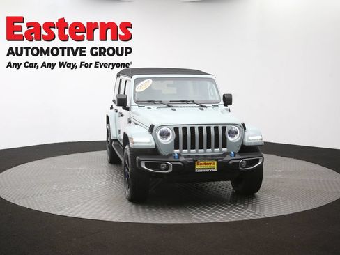 Used 2023 Jeep Wrangler Unlimited Sahara w/ Cold Weather Group AWD/4WD image 51
