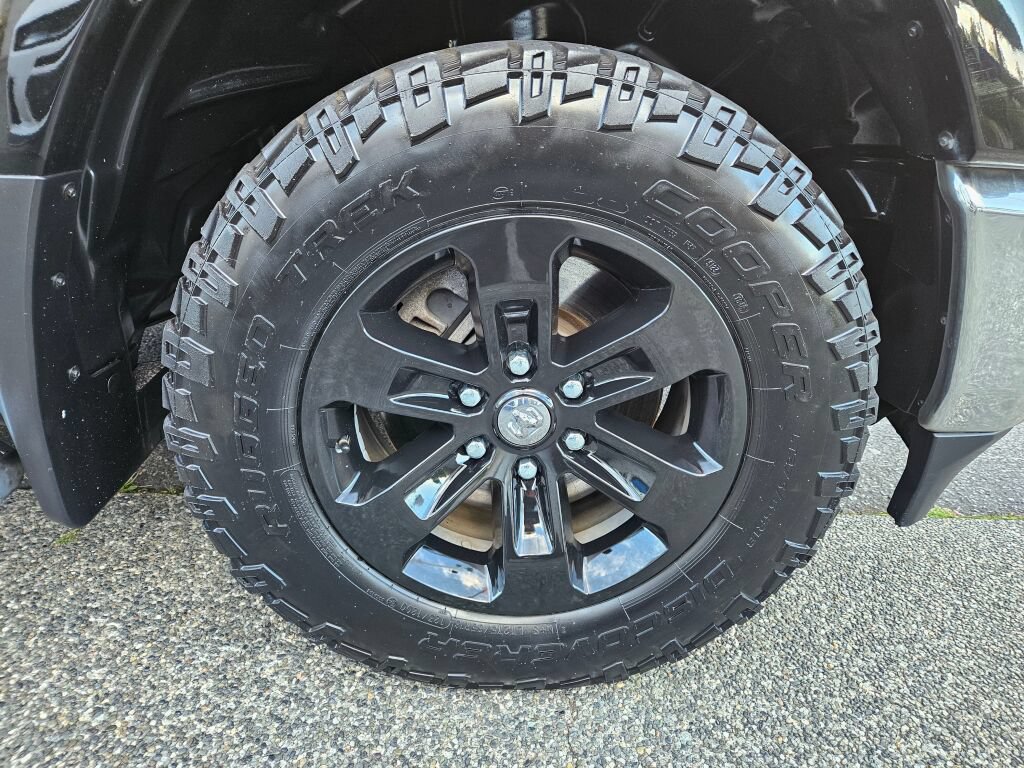 Used 2022 RAM 1500 Laramie AWD/4WD image 8