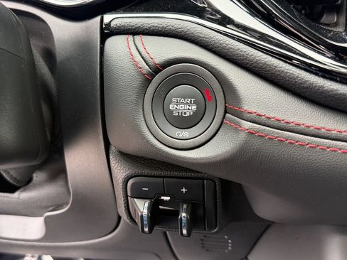 Used 2024 Dodge Durango GT AWD/4WD image 17