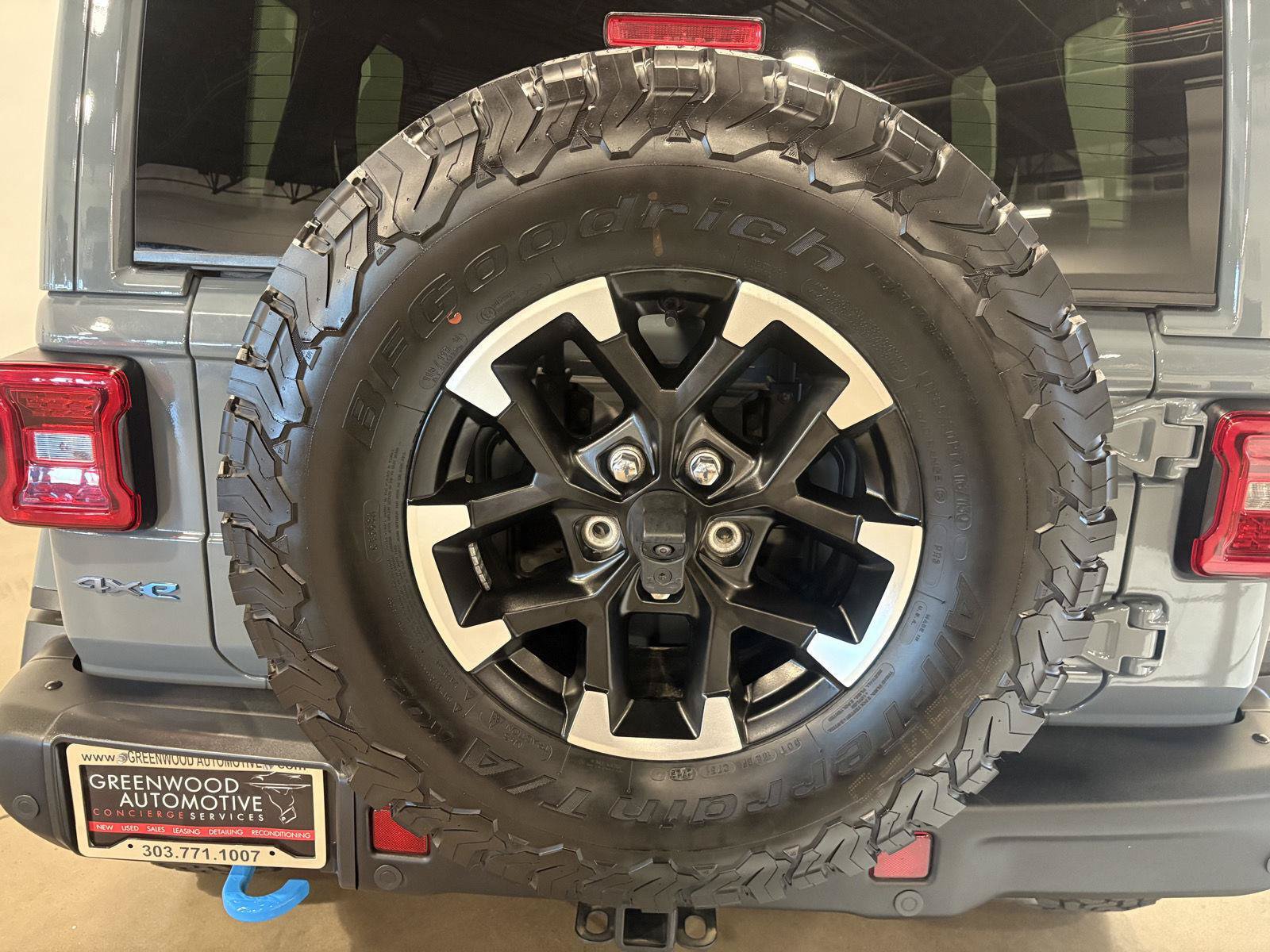 Used 2024 Jeep Wrangler Unlimited Rubicon 4xe AWD/4WD image 60