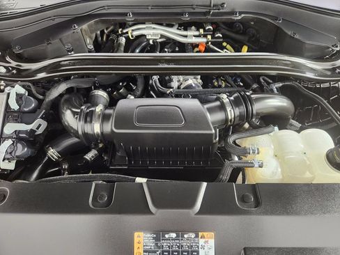 Used 2023 Lincoln Aviator AWD w/ Premium Package image 32