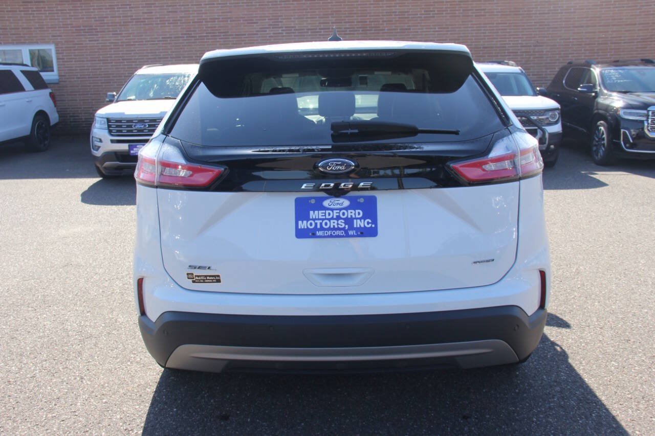 Used 2024 Ford Edge SEL AWD/4WD image 4