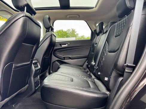 Used 2024 Ford Edge Titanium w/ Equipment Group 301A AWD/4WD image 36