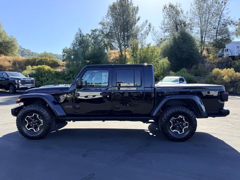 Used 2020 Jeep Gladiator Rubicon image 1