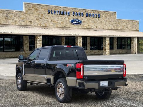 New 2026 Ford F250 King Ranch w/ FX4 Off-Road Package AWD/4WD image 4